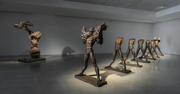 류인: 이중성 대표 이미지